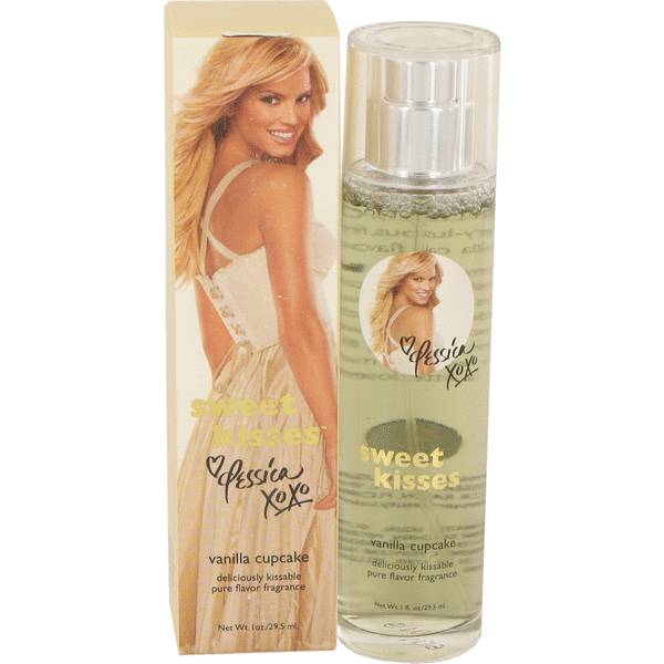 Sweet Kisses Vanilla Cupcake by Jessica Simpson